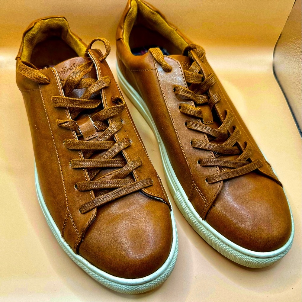Flag and Anthem brown leather lo top sneakers. Size 11 Worn once